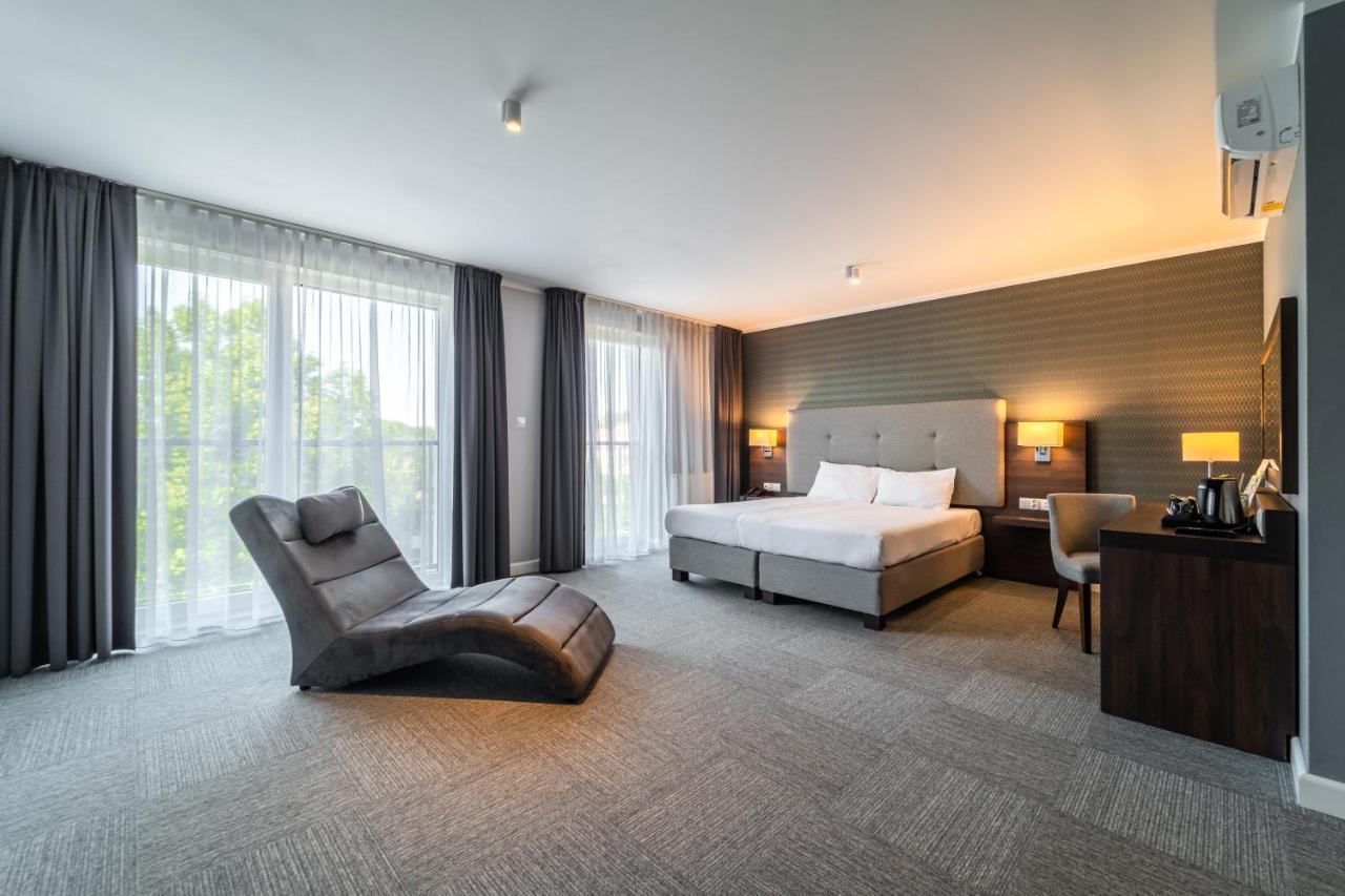 Hotel Weneda Opole Exterior photo